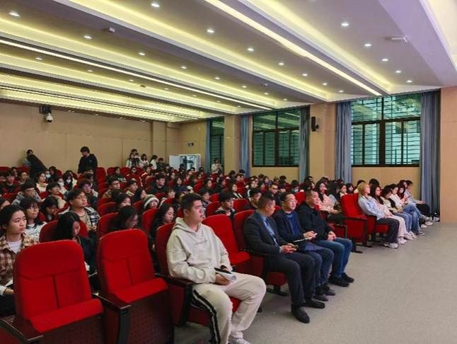 c8d2f4e1ce5b53bce029e2d52488bf2 c8d2f4e1ce5b53bce029e2d52488bf2